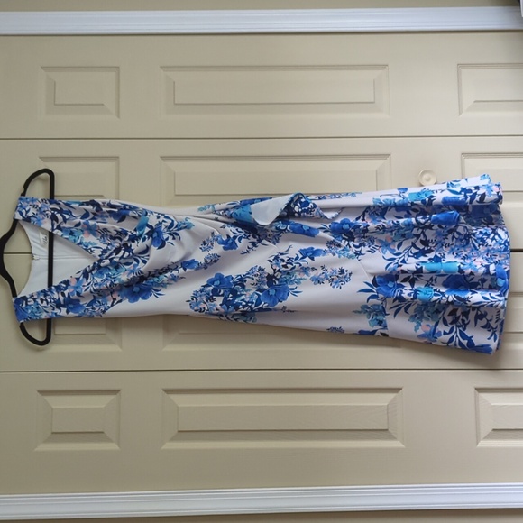 Eliza J Printed Knit Sleeveless Floral Dress - Picture 6 of 16